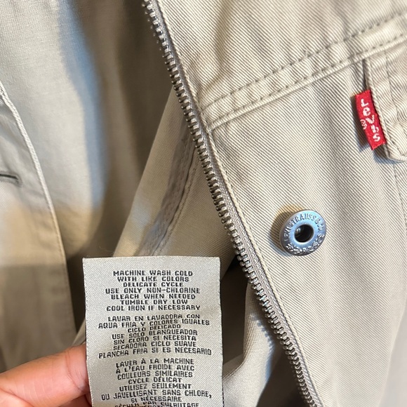 Men’s Levi's Lightweight Trucker Jacket w Collar, Light Gray, Sz Large - Picture 6 of 7